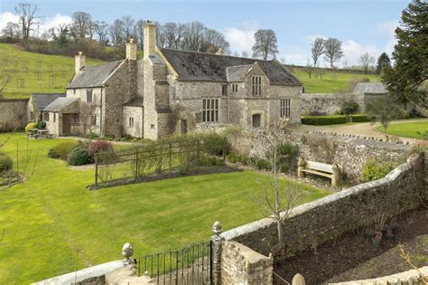 A Spectacular Elizabethan Manor House With Long Views Of The Devon