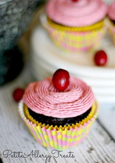 After 18 minutes the cupcakes should look like this and to make sure it is cooked fully poke a toothpick into the cupcake and if it comes out clean the cupcake. Gluten Free Double Chocolate Cupcakes with Cranberry Frosting | Chocolate cupcakes, Gluten free ...