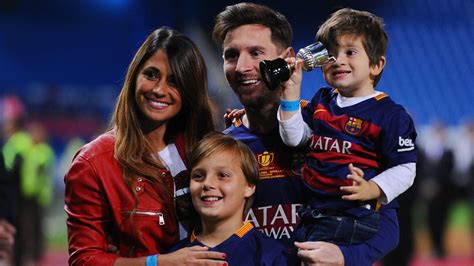 A tax fraud conviction on july 7, 2016 marks the second time in two weeks that messi has shocked the world. Antonella Roccuzzo Profile, Affairs, Contacts, Boyfriend, Gallery, News, Hd Images wiki - Go ...