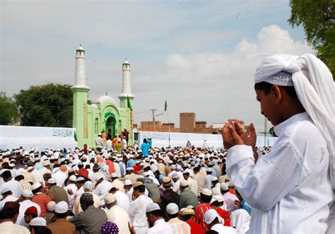 Eid Ul Fitr Celebration In Pakistan