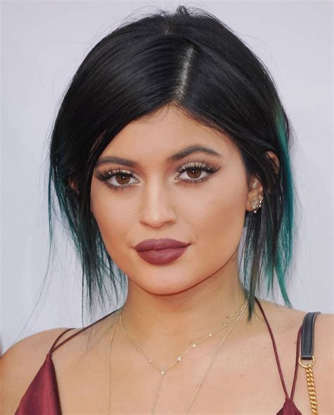 Kylie Jenners Lip Kits The Lipstick Colors We Hope She Includes Glamour