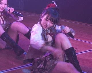 AKB48向井地美音18のパンモロ乳輪ポロリ流出 ｷﾀ ﾟﾟ 朝から晩までエロ三昧