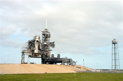 (shuttle launch photograph by getty images). NASA Opens Apollo, Shuttle Launch Pad for Tours | Space