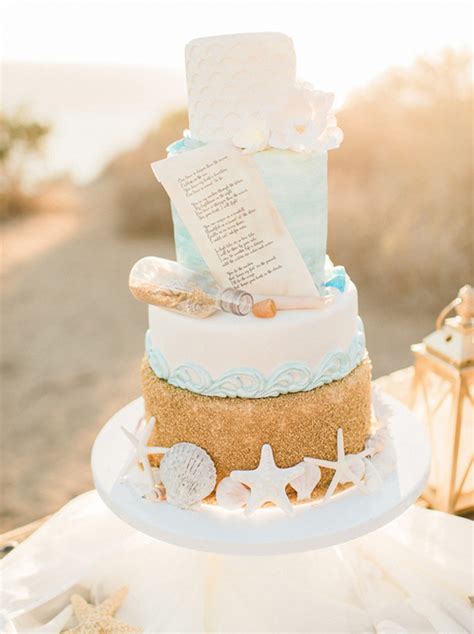 When it comes to beach weddings, i've got to tell you, i have seen a lot of cheesy cakes. 20 Elegant Beach Wedding Cakes | SouthBound Bride