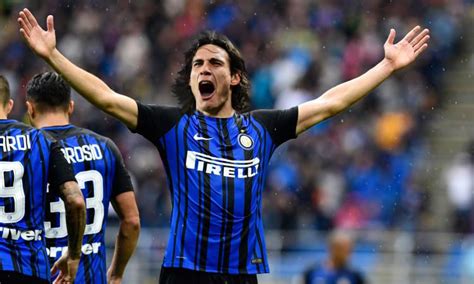 Official facebook page of f.c. Calciomercato: Cavani nel mirino dell'Inter, l'ex ...