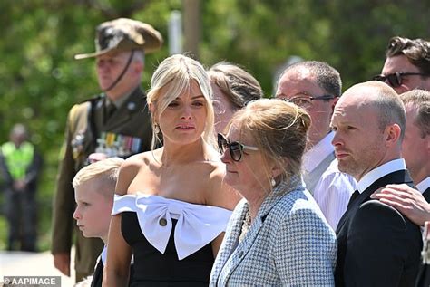 Jim Molan Funeral Erin Molan Gives Tribute To Father At Service At Anzac Memorial Chapel