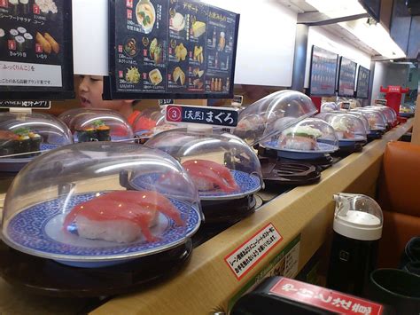 Conveyor Belt Sushi Conveyor Belt Sushi Great Recipes Sushi Restaurants