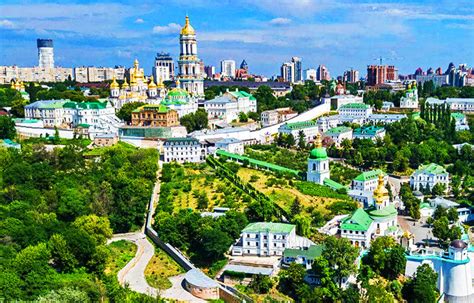 La capital es la ciudad de kiev (kyiv), la más grande del país. Cuáles son las ciudades más importantes de Ucrania ...