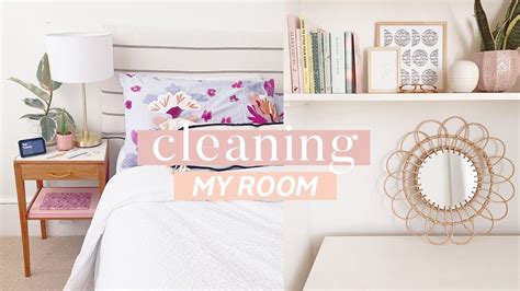 I decided to extreme deep clean my entire bedroom. Cleaning and organising my bedroom! And giving it a mini ...