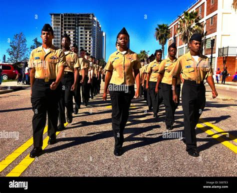 High School Rotc Hi Res Stock Photography And Images Alamy