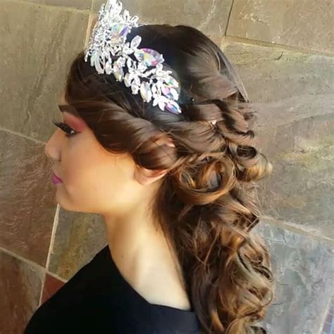 See more ideas about mexican quinceanera dresses, charro quinceanera dresses, quince dresses mexican. 20 Absolutely Stunning Quinceanera Hairstyles with Crown ...