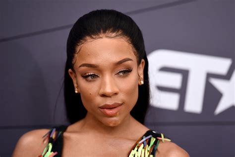 Lil Mama Says New Female Rappers Have A Prostitution Peasant Way Of