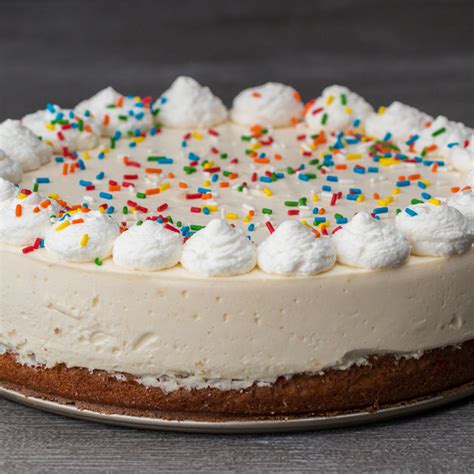 Birthday Box Cake Bottom Cheesecake Recipe By Maklano