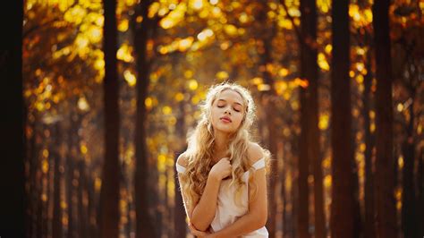 Wallpaper Sunlight Women Outdoors Blonde Autumn Beauty Season Photograph 1920x1080 Px