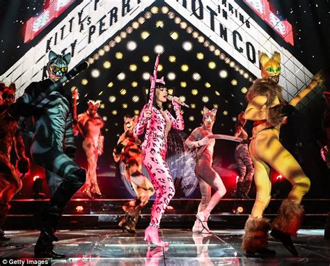Katy Perry Switches Nine Outfits On First Night Of Prismatic World Tour In Belfast Daily Mail