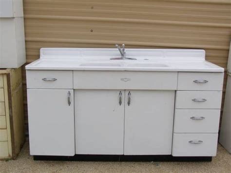 Order online for delivery or click & collect at your nearest bunnings. YOUNGSTOWN BY MULLINS METAL KITCHEN BASE CABINET, 66 ...