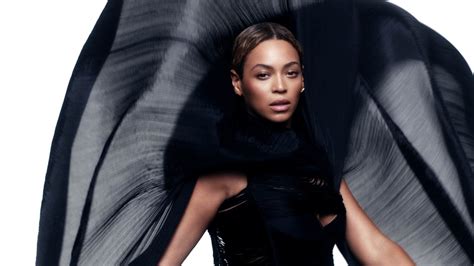 Beyoncé Makes History With Fifth No 1 Album Celebrity Bug