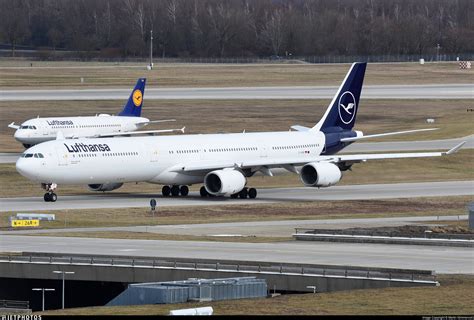 D Aihe Airbus A340 642 Lufthansa Martin Nimmervoll Jetphotos