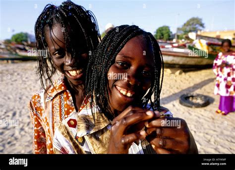 Senegal Lebou Tribe Young Girls On A Beach Of Dakar Stock Photo Alamy