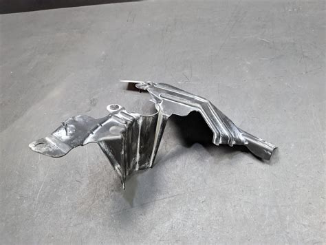 Front Right Fender Inner Cover Shield 2022 Chevrolet Equinox 84328562