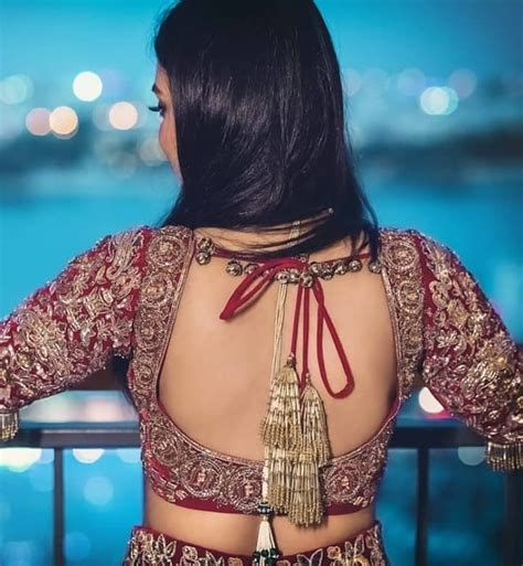 31 Sexy Backless Blouse Designs To Jazz Up Your Indian Outfit Wedbook
