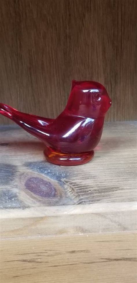 Vintage Cardinal Of Love Figurine Blubird Glass Art Titan Art Glass