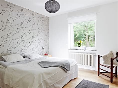 Bedroom With Wallpaper Accent Wall That You Must Have Homesfeed