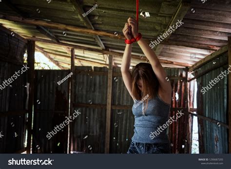 Stressed Asian Woman Tied Hands Red Foto Stock Shutterstock