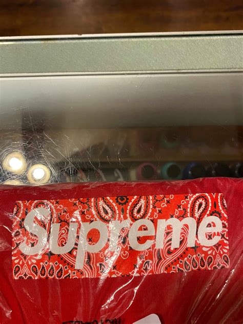 2019 Supreme Bandana Box Logo Tee Red Packaged Jwong Boutique