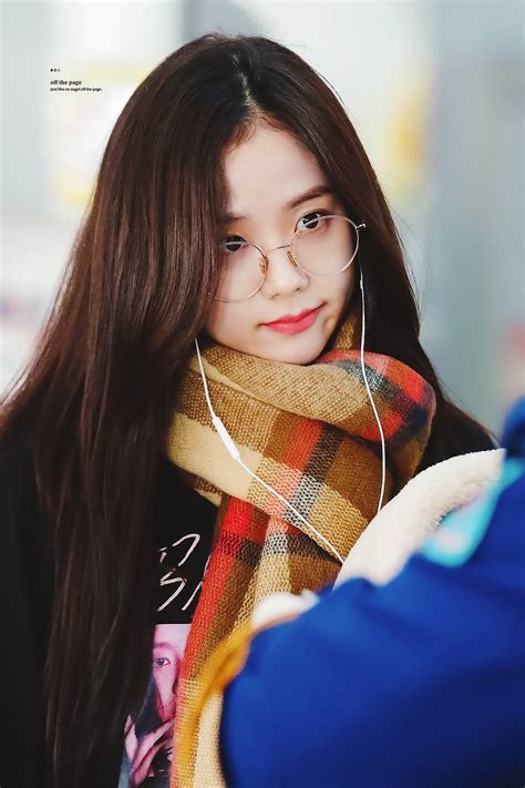 So cute #kimjisoo #blackpink #fyyp #fyp. Jisoo Goes from Gorgeous to Cute by Becoming Harry Potter ...