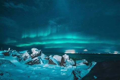 Ultimate Guide To Seeing Icelands Northern Lights In 2020 • Escape Monthly