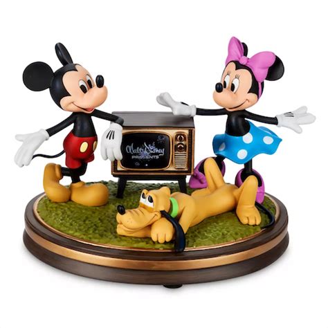 Shopdisney Adds Mickey And Minnie With Pluto Light Up Musical Figure From