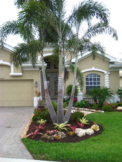Here are some of my favorite ideas i have come across. Found on Google from pinterest.com | Front yard tree ...
