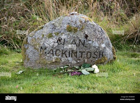 Battle Of Culloden Clan Memorial Stone Marker Clan Mackintosh Stock