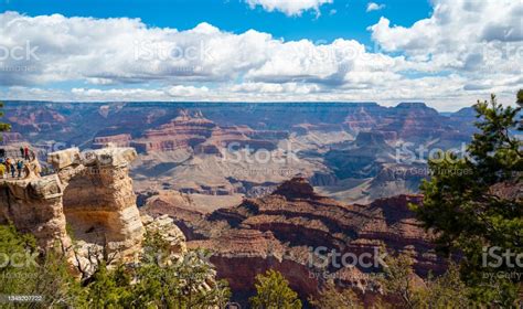Mather Point Lookout On The South Rim Of The Grand Canyon Stock Photo