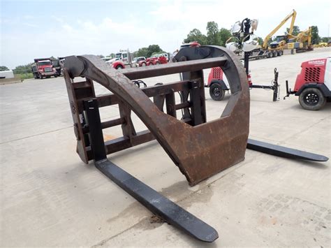 Used Tag Attachments 106 X 60 Paddle Clamp Wheel Loader Forks