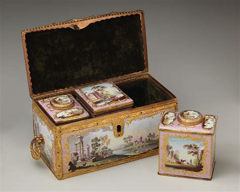 Tea Caddy Part Of A Set British South Staffordshire The