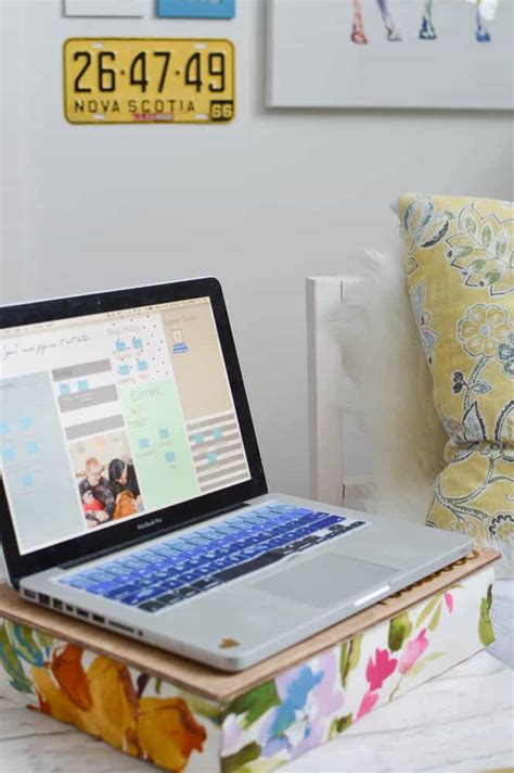 Build a diy lap desk using wood scraps, tutorial by jen woodhouse from the house of wood with free plans by ana white. 19 Useful DIY Lap Desk Ideas - Comfortable And Easy To Make - David on Blog