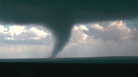 Photogenic Tornado: Why It's So Interesting - Videos from The Weather