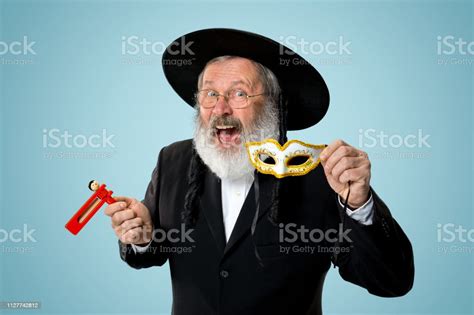 Portrait Of A Senior Orthodox Hasdim Jewish Man Stock Photo Download