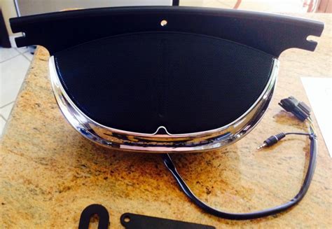 So in an attempt to save my new audio system i shut it down for the day. Harley Boom! Audio Windshield System - Harley Davidson Forums