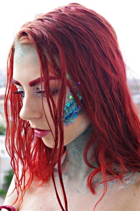 Halloween 2017 The Best Mermaid Makeup Tips From Instagram Beauty