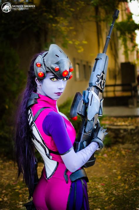 Widowmaker Cosplay By Nurbikee On Deviantart