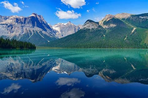 Nature Landscape Mountain Travel Panorama Emerald Lake Canada
