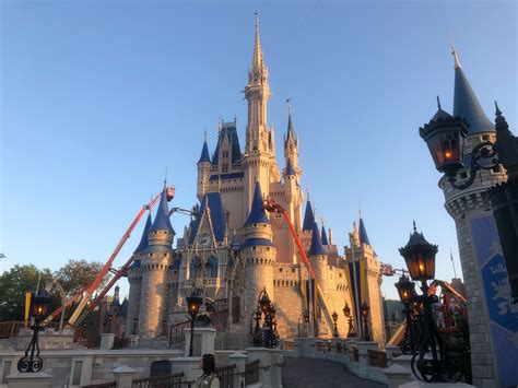 Photos Cinderella Castle Makeover Painting Continues Despite Upcoming
