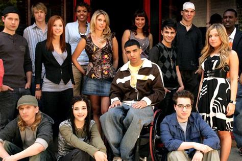 Omg A Degrassi Original Cast Reunion Is Officially Happening
