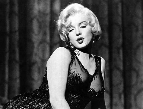 Marilyn Monroe Body Measurement Bra Sizes Height Weight Celeb Now 2021