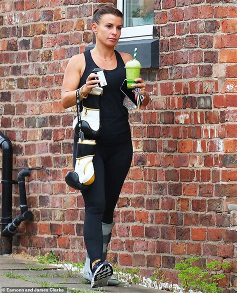 Coleen Rooney Enjoys Post Workout Green Choice As She Leaves Cheshire Gym Daily Mail Online