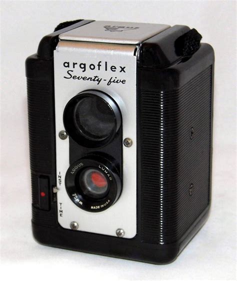 Vintage Argus Argoflex Seventy Five Camera Uses 620 Film Made In Usa