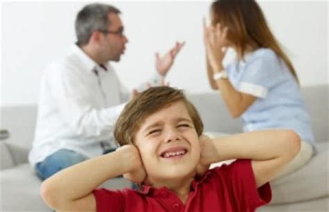 父母親吵架 如何避免影響孩子？ 每日頭條